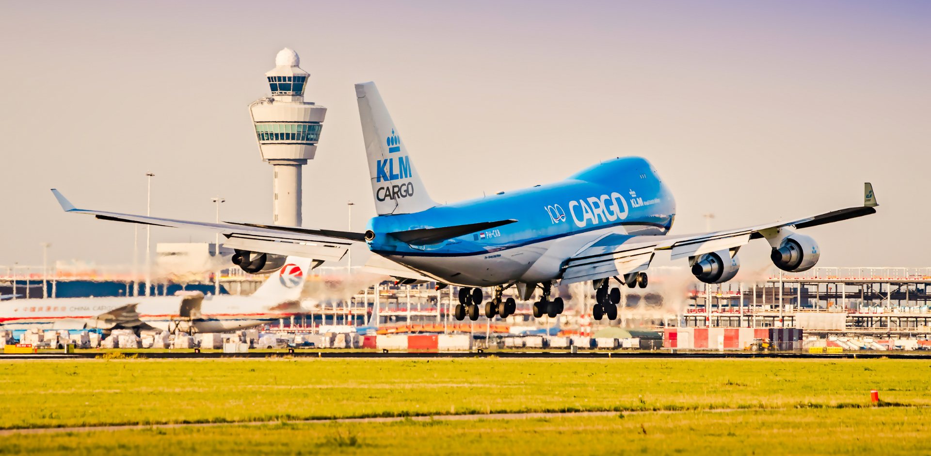Het Spanjaardsgat op Schiphol met de Grote Kerk